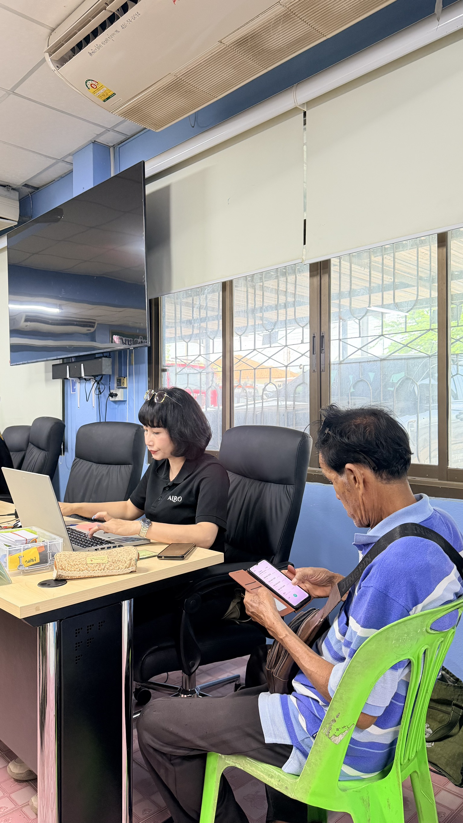 title - ส.ป.ก.จันทบุรี ดำเนินการออกหน่วยบริการเคลื่อนที่แก้ไขปัญหาที่ดิน ส.ป.ก. (รุกถึงที่บริการถึงถิ่น) 